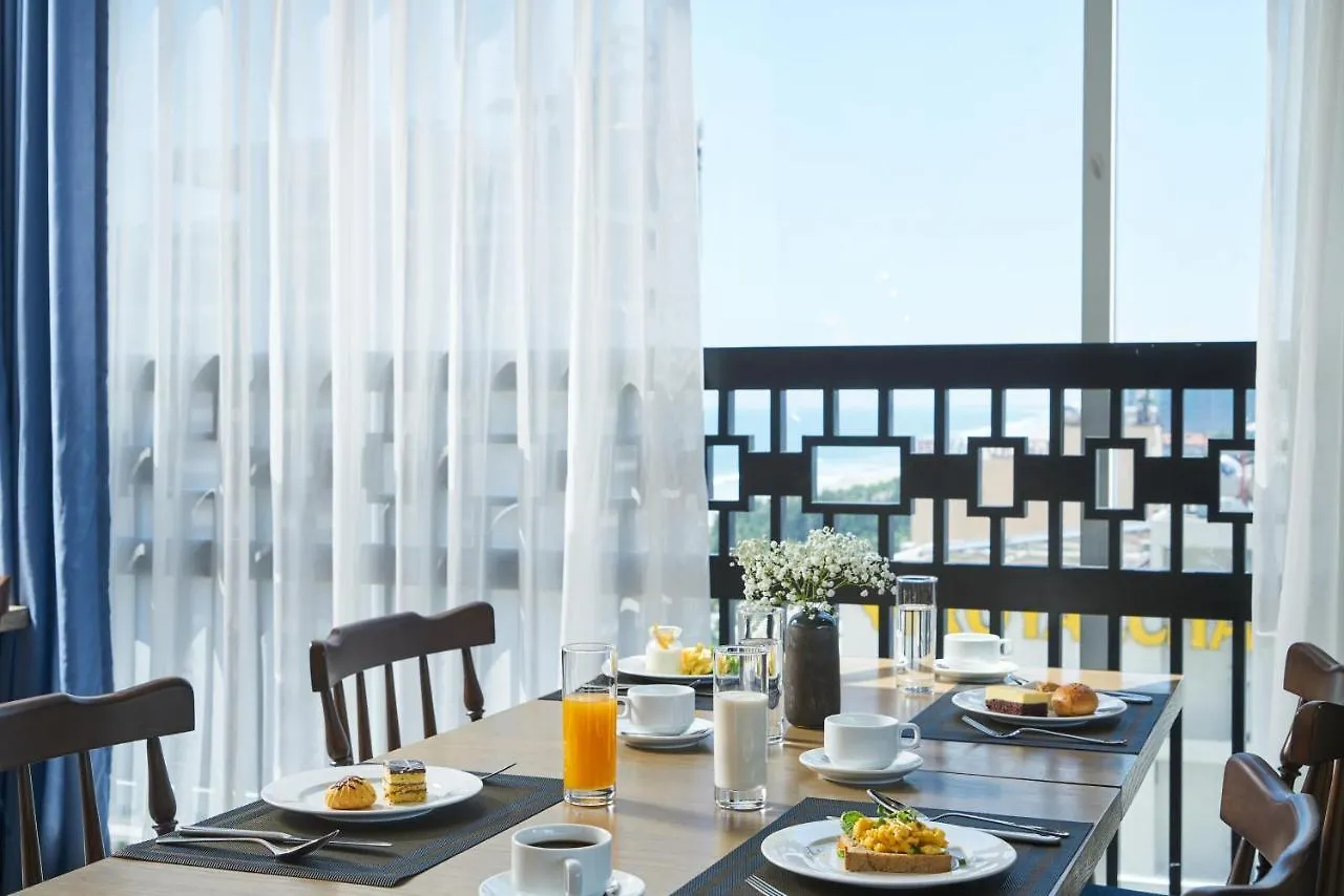 Sofiana My Khe Hotel & Spa- Rooftop Pool Bar Ντα Νανγκ